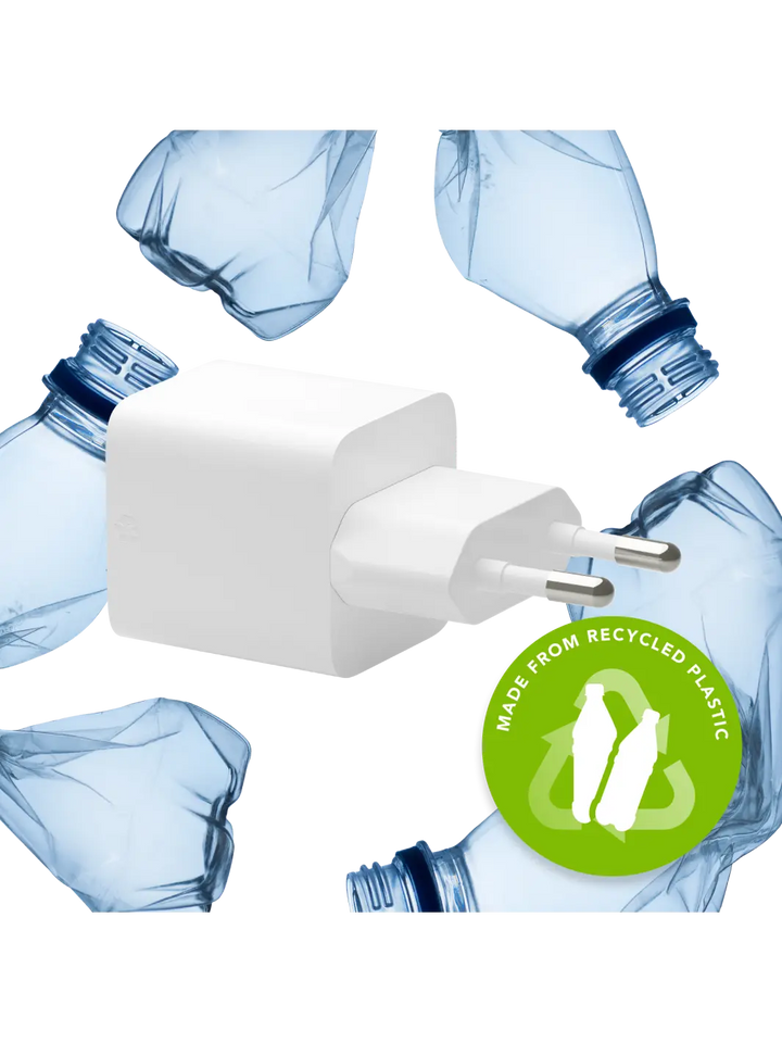 re-charge Pro - EU Wall Charger - USB-C 30W - White Power Adapters & Chargers