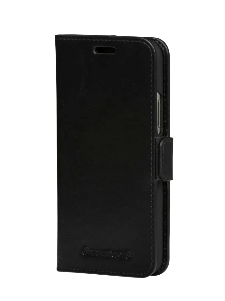 Copenhagen Slim Black iPhone 11 XR Phone Cases