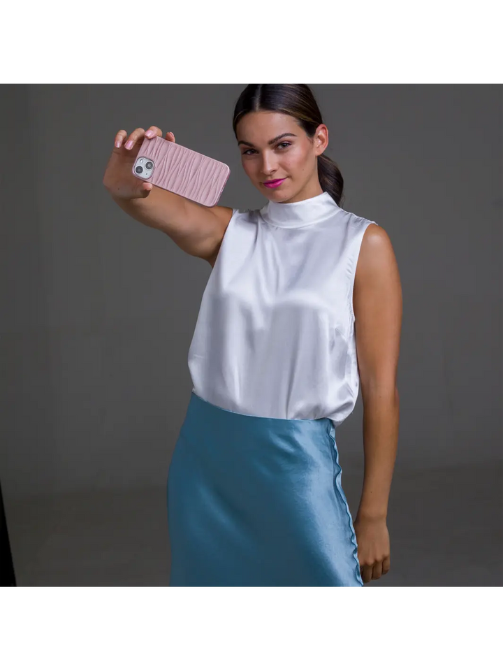 Dune - iPhone 13 - Pink Phone Case
