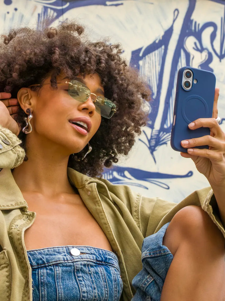 Greenland Pro MagSafe - iPhone 17 - Pacific Blue Phone Case