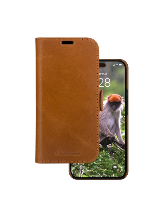 Lynge Tan iPhone 15 Pro Max Phone Cases