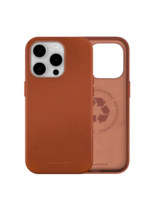 Roskilde MagSafe Tan iPhone 15 Pro Phone Cases