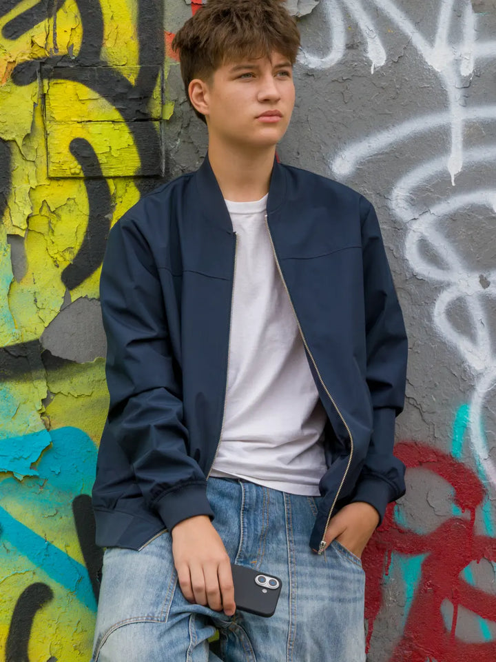 Greenland Pro MagSafe - iPhone 17 - Night Black Phone Case