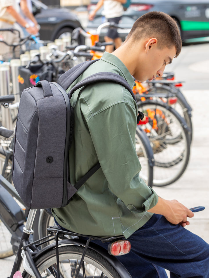 Christiansborg - Recycled Backpack 16" - Charcoal