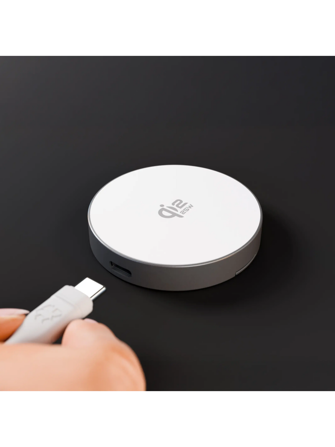 Wireless Magnetic Charger w/ stand - Qi2.2 25W - Aluminium Power Adapters & Chargers