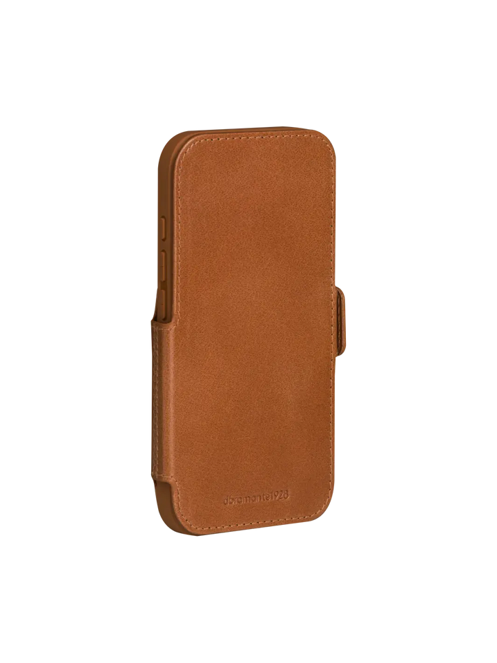 Copenhagen - iPhone 17 Pro - Tan Phone Case