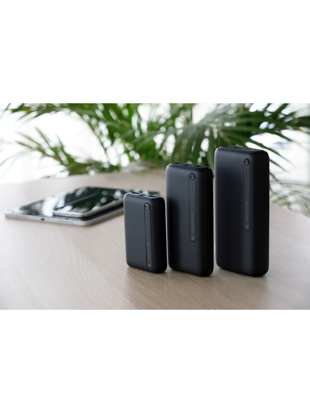 re-charge - Power Bank - 20.000mAh - Black