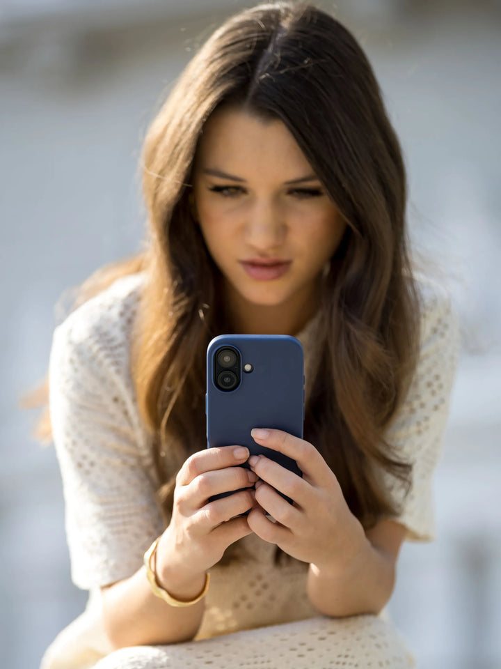 Iceland Ultra D3O MagSafe - iPhone 16 Pro Max - Blue Phone Case