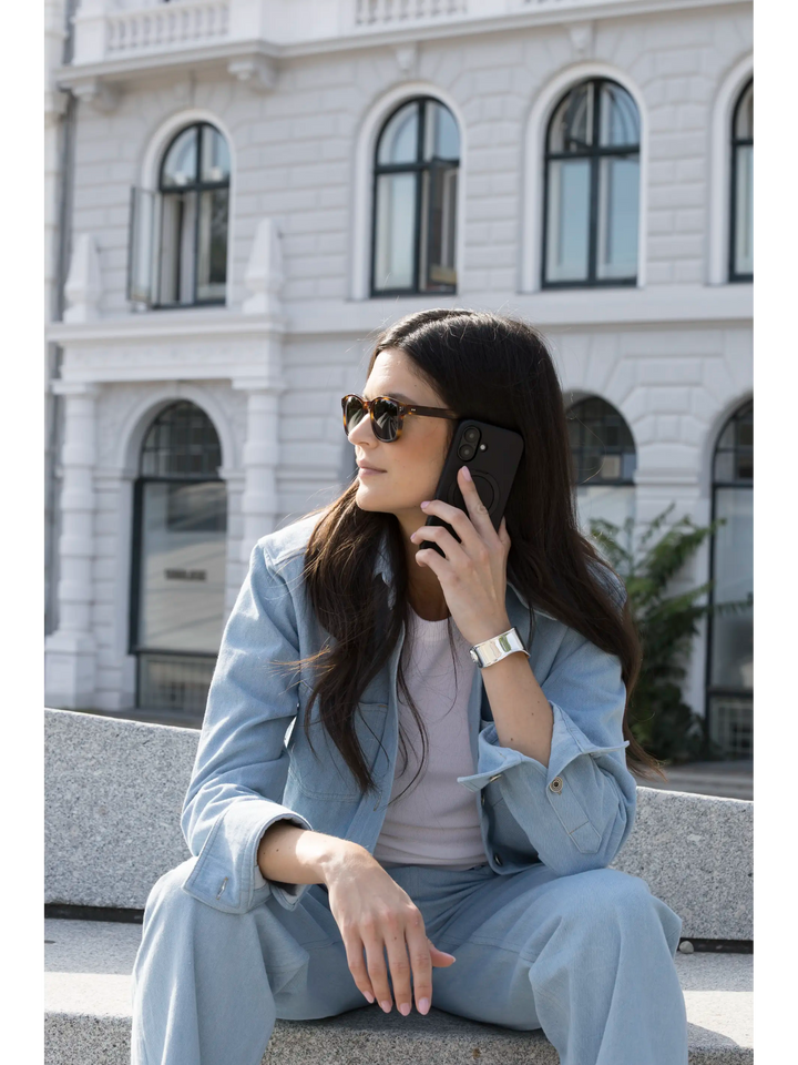 Iceland Ultra D3O MagSafe Kickstand - iPhone 16 Plus - Black Phone Case