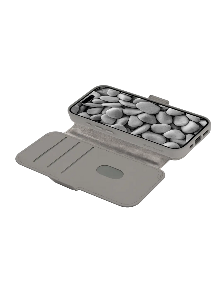 Lynge MagSafe ICON - iPhone 17 - River Stone Phone Case