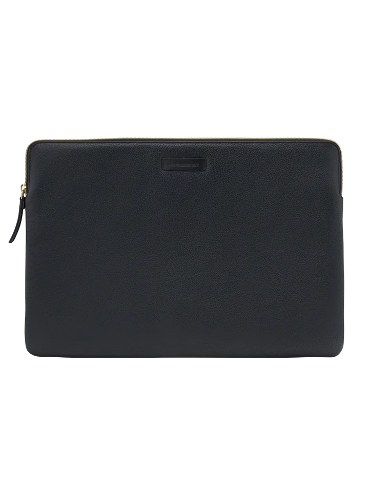 Paris Night Black MacBook Pro 16" (2019)