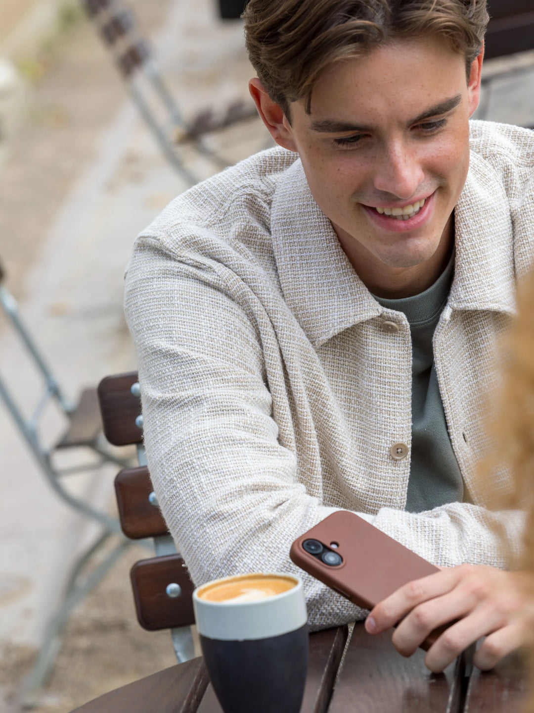 Roskilde MagSafe - iPhone 16 - Dark Tan Phone Case