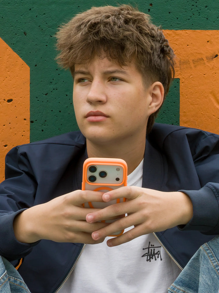 Grenen MagSafe - iPhone 17 Pro - Orange Phone Case