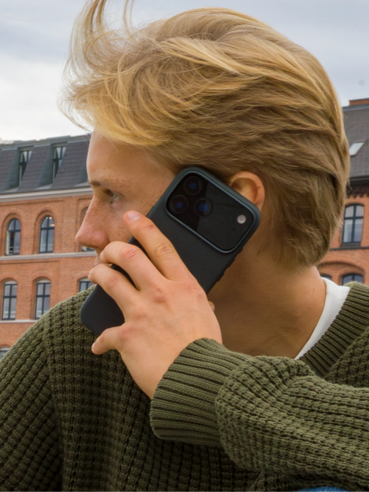 Roskilde MagSafe ICON - iPhone 18 Pro/17 Pro - Forest Shadow Phone Case